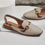 Mocassins Quitterie beige texturé avec bout en amande, bride et boucle dorée