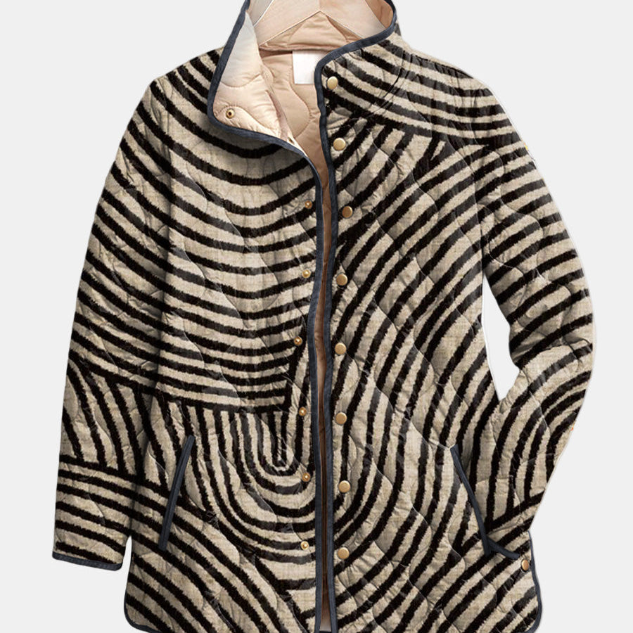 Veste matelassée motif cercles dessinés à la main, noir et écru, boutonnée, intérieur du col beige