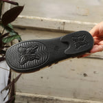 Mocassin Blandine noir : dessous de semelle antidérapante avec motifs