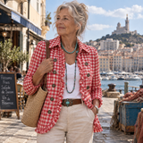 Veste à carreaux vichy rouge à volants et boutons, col chemise.