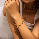 Johanna – Bracelet délicat en or avec détails de breloques