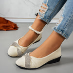 Ballerines blanches à détails brillants argentés et nœud, talon plat