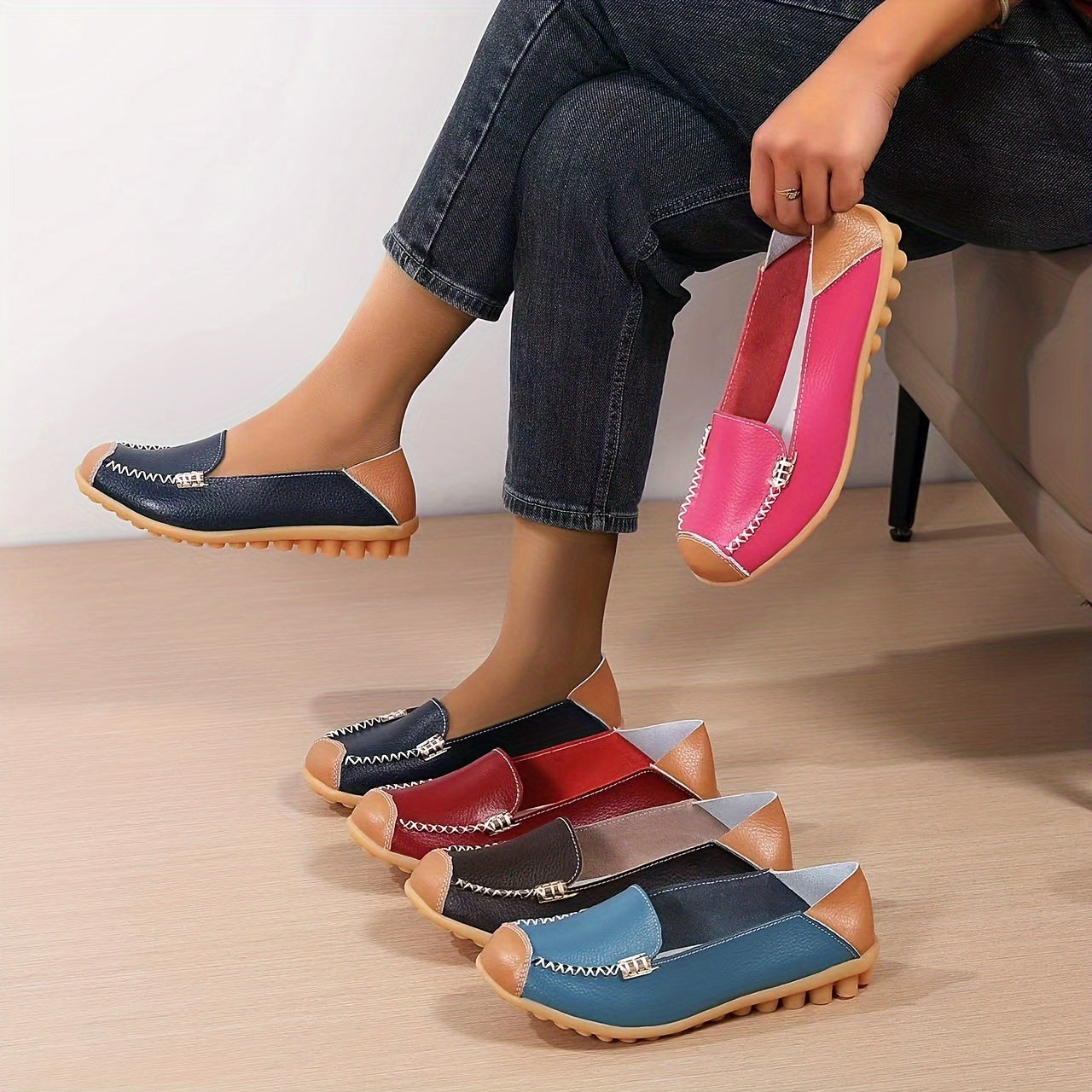 Mocassins à boucle, plusieurs couleurs, coutures contrastées et semelle claire