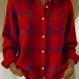 Cardigan rouge à carreaux gris et boutons blancs, col chemise, manches longues