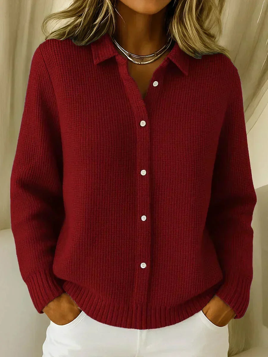 Cardigan texturé à boutons bordeaux, col chemise et patte boutonnée