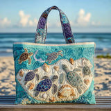 Sac en tissu turquoise et blanc, décor tortues marines et coquillages, anses multicolores