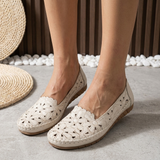 Ballerines Clémence beiges ajourées à motifs floraux, semelle contrastée