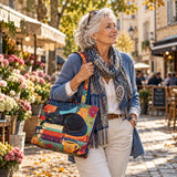 Sac cabas artisanal multicolore avec chat noir, livres et tasses, bandoulière