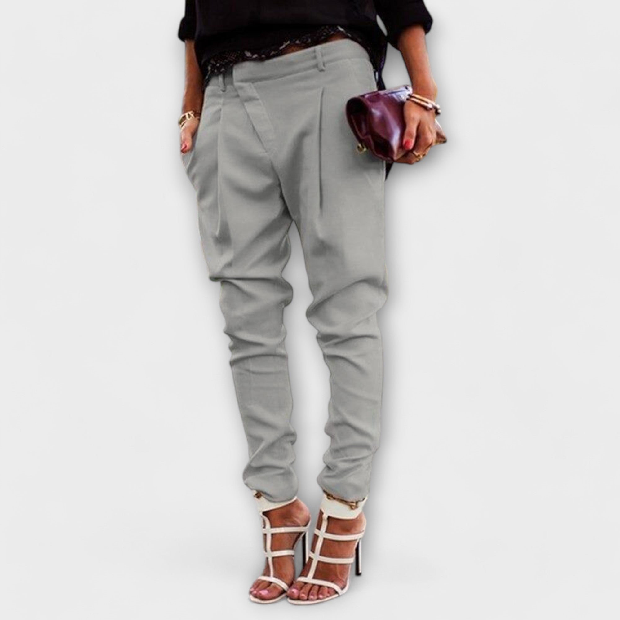 Pantalons élégants gris clair, taille haute, jambe ajustée, poches latérales