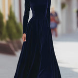 Éléonore | Robe Maxi en Velours à Col Montant