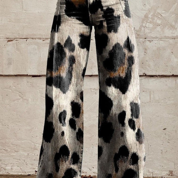 pantalon ample denim imprimé taches léopard noir sur fond naturel, taille haute
