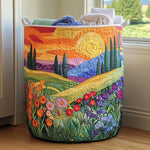 Panier à linge en tissu patchwork coloré, motifs fleurs, aspect fait main.