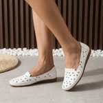 Ballerines Clémence blanches ajourées, semelle contrastée