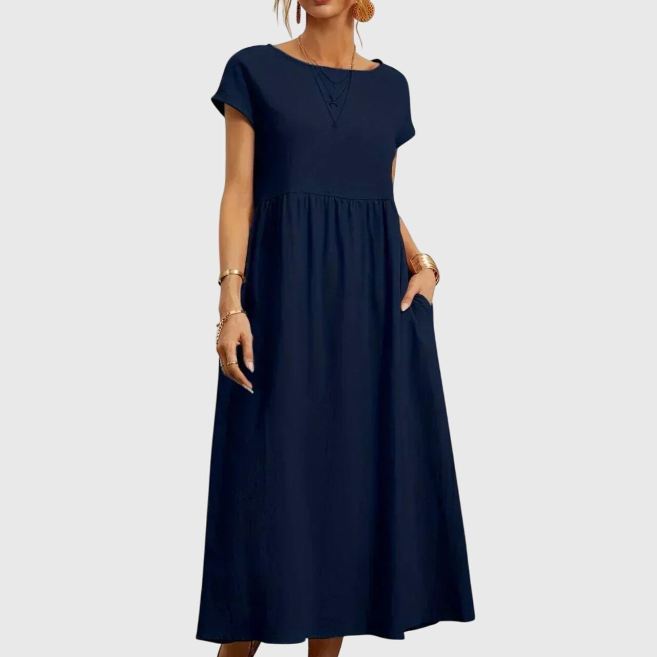 Robe ample décontractée à manches courtes, encolure ronde, taille froncée, bleu marine