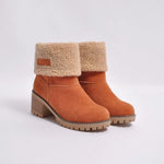 Bottes daim orange fourrées sherpa, bord beige, talon carré et semelle crantée