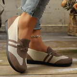 Mocassins tressés Blandine beiges, brides nouées, motif bandes blanches, semelle noire