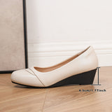 Chaussures plates élégantes crème à semelle compensée noire, bout arrondi
