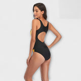 Sabine | Maillot de bain une pièce sporty à découpes