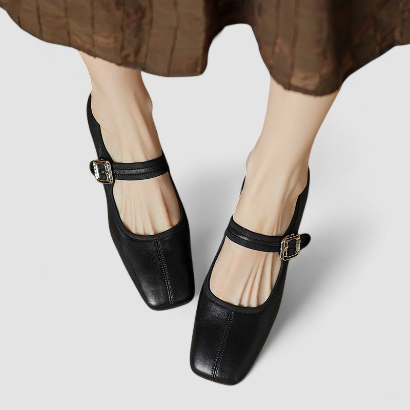Chaussures à talon pour bébé noires, bride à boucle et petit talon carré