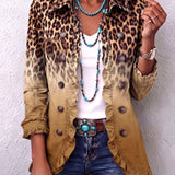 Veste blazer beige dégradée avec motif léopard, boutons et volants sur les manches