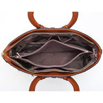 Intérieur de sac à main effet croco marron, doublure et poche zippée